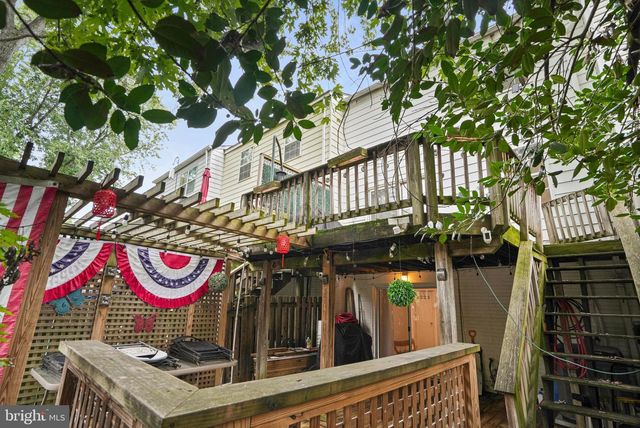 8304 MOUNTAIN ASH WAY, Gaithersburg, MD 20879
