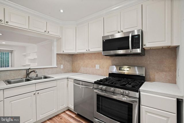 8304 MOUNTAIN ASH WAY, Gaithersburg, MD 20879