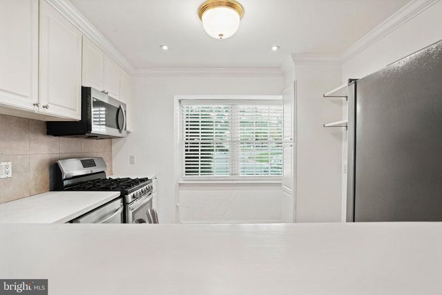 8304 MOUNTAIN ASH WAY, Gaithersburg, MD 20879