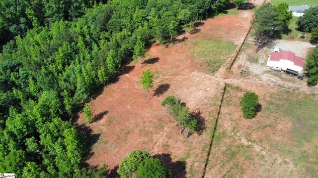 399 S Nelson Drive, Fountain Inn, SC 29644