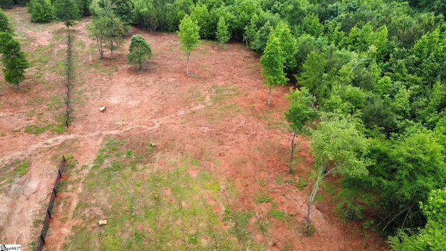 399 S Nelson Drive, Fountain Inn, SC 29644