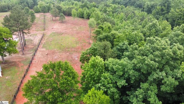 399 S Nelson Drive, Fountain Inn, SC 29644