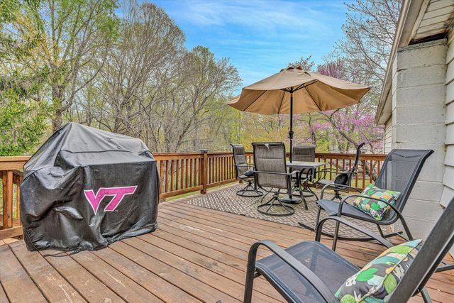 2080 Shady Run RD, Vinton, VA 24179