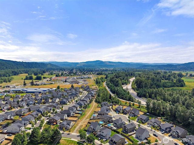 903 Colorossi Circle NW, Orting, WA 98360