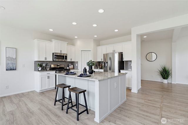 903 Colorossi Circle NW, Orting, WA 98360