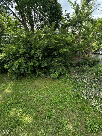 1810 N Parker, Indianapolis, IN 46218