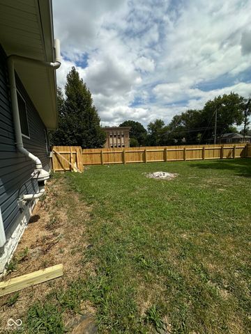 1810 N Parker, Indianapolis, IN 46218