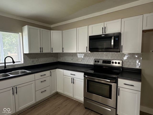 1810 N Parker, Indianapolis, IN 46218