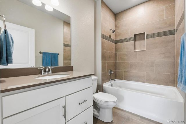 3405 E Fork Drive 104, Loveland, CO 80538