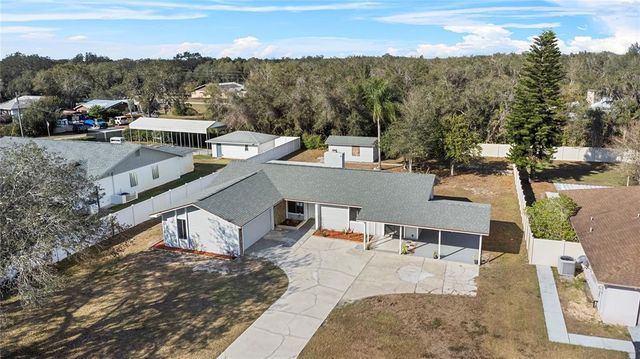 3743 RED OAK COURT, Lake Wales, FL 33898