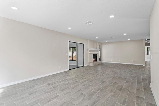 3743 RED OAK COURT, Lake Wales, FL 33898