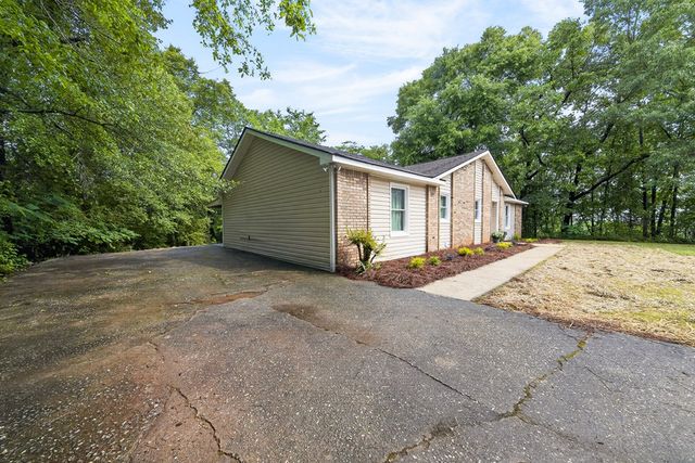 1704 11th Place, Phenix City, AL 36869