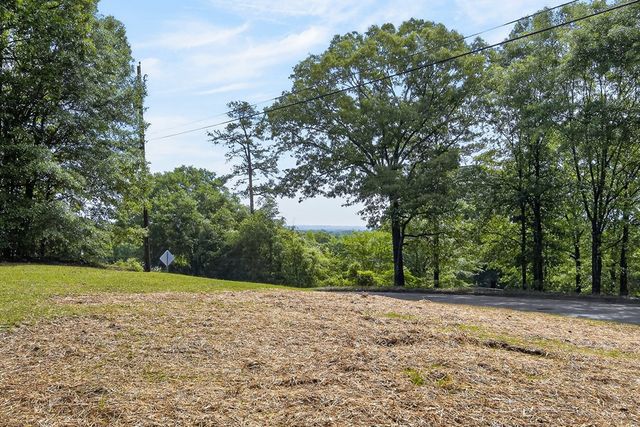 1704 11th Place, Phenix City, AL 36869