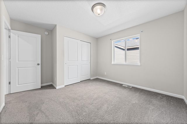 1563 100th Avenue NW, Coon Rapids, MN 55433