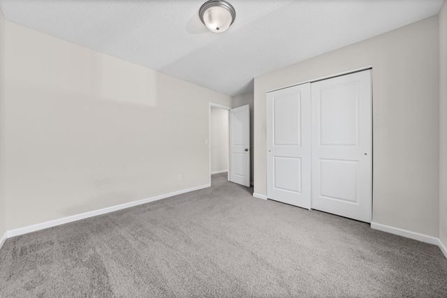1563 100th Avenue NW, Coon Rapids, MN 55433