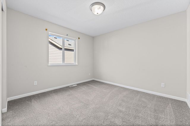 1563 100th Avenue NW, Coon Rapids, MN 55433