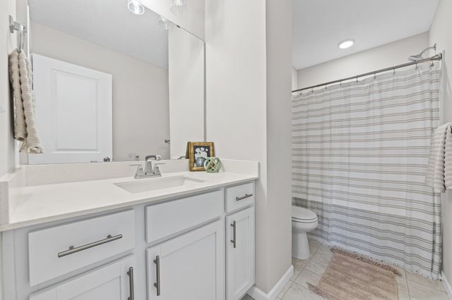 1563 100th Avenue NW, Coon Rapids, MN 55433