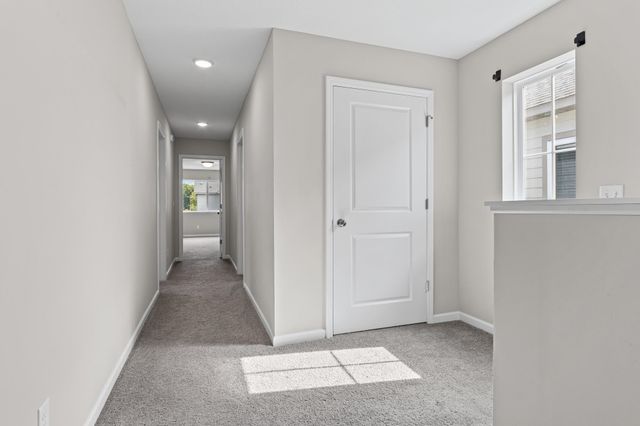 1563 100th Avenue NW, Coon Rapids, MN 55433