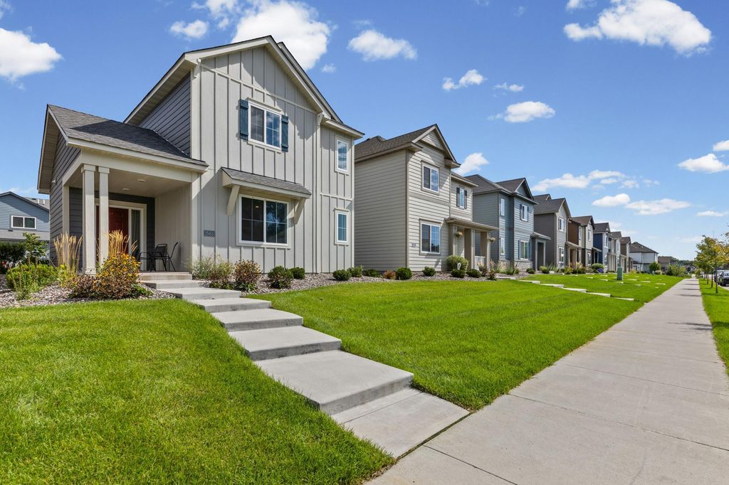 1563 100th Avenue NW, Coon Rapids, MN 55433 — photo 4
