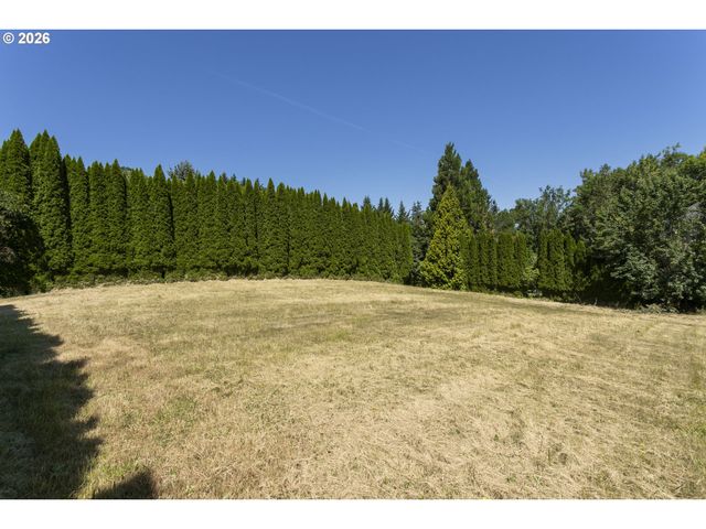 1707 Se BROOKWOOD Ave, Hillsboro, OR 97123
