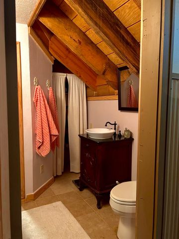 180 Greasy Creek Road, West Liberty, KY 41472