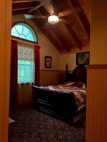 180 Greasy Creek Road, West Liberty, KY 41472