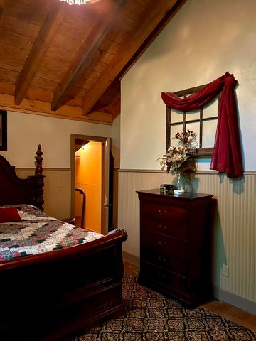 180 Greasy Creek Road, West Liberty, KY 41472