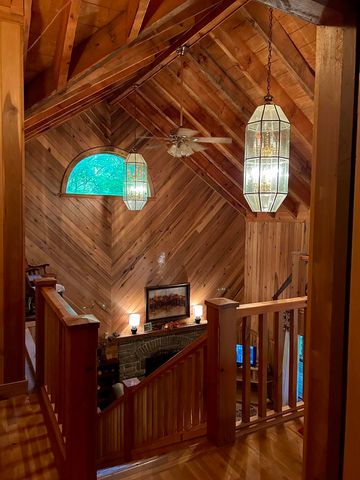 180 Greasy Creek Road, West Liberty, KY 41472