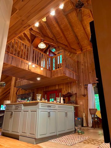 180 Greasy Creek Road, West Liberty, KY 41472