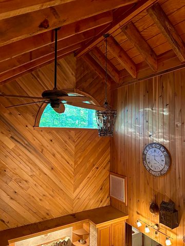 180 Greasy Creek Road, West Liberty, KY 41472