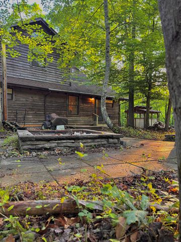 180 Greasy Creek Road, West Liberty, KY 41472