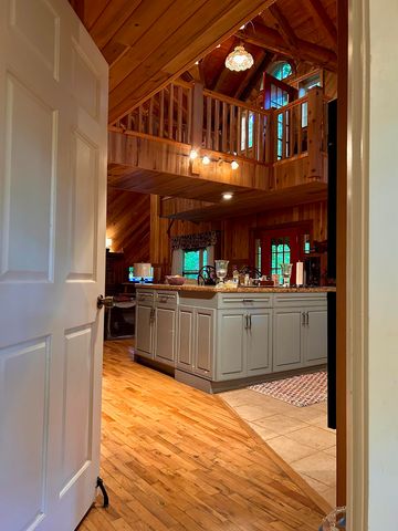 180 Greasy Creek Road, West Liberty, KY 41472