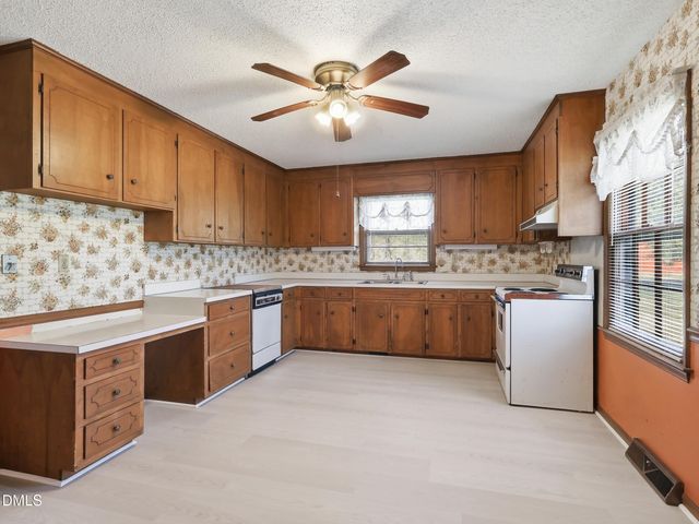 1032, 1036 Water Plant Road, Zebulon, NC 27597