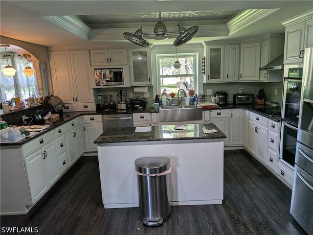 17191 Frank RD, Alva, FL 33920