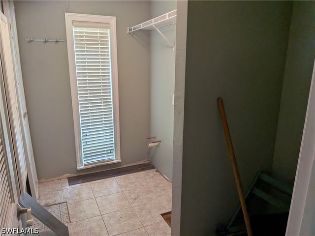 17191 Frank RD, Alva, FL 33920
