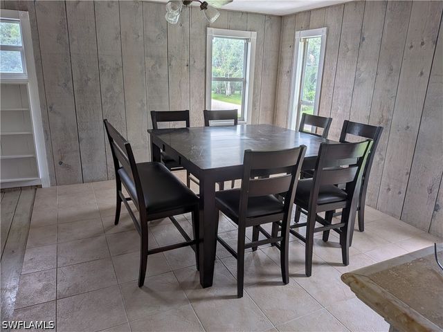 17191 Frank RD, Alva, FL 33920