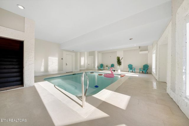 2081 Kerr Rd, Sevierville, TN 37876