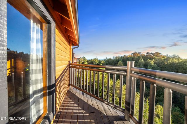 2081 Kerr Rd, Sevierville, TN 37876