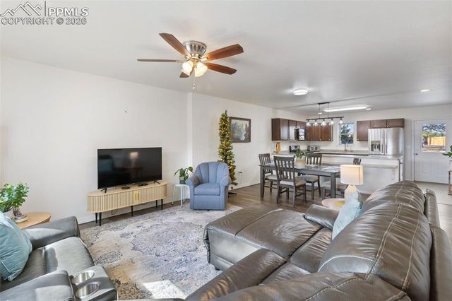 850 Forest Edge Road, Woodland Park, CO 80863