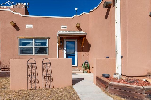 850 Forest Edge Road, Woodland Park, CO 80863