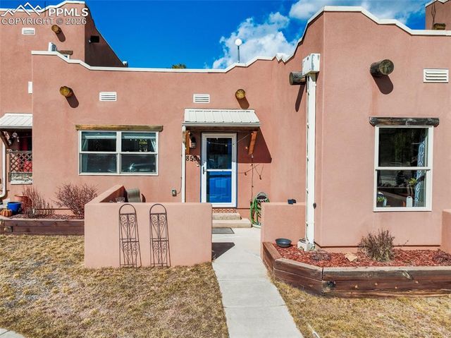 850 Forest Edge Road, Woodland Park, CO 80863