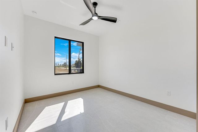 1925 NW 34th Place, Cape Coral, FL 33993