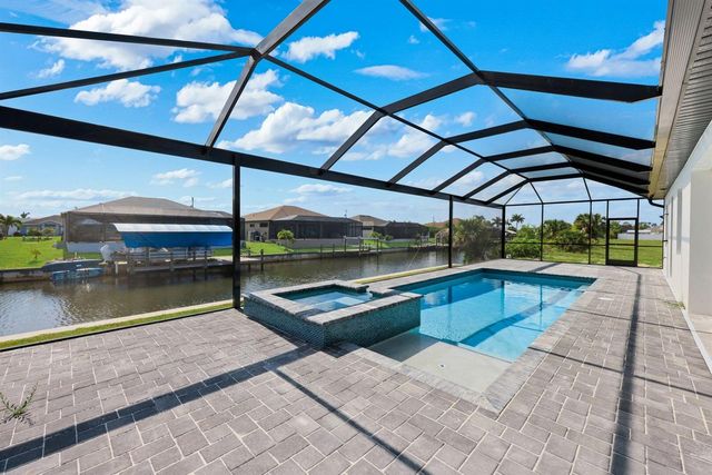 1925 NW 34th Place, Cape Coral, FL 33993