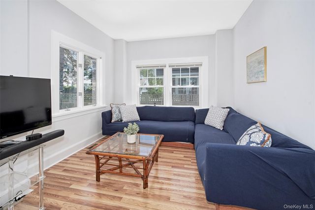 42 Oakwood Avenue, Rye, NY 10580