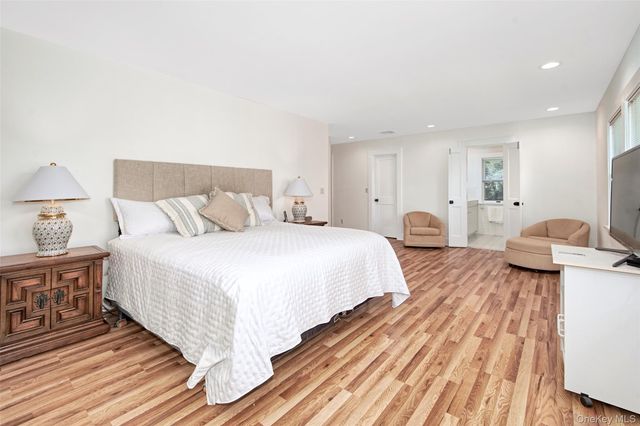 42 Oakwood Avenue, Rye, NY 10580