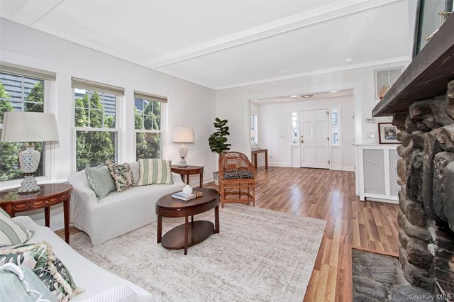 42 Oakwood Avenue, Rye, NY 10580