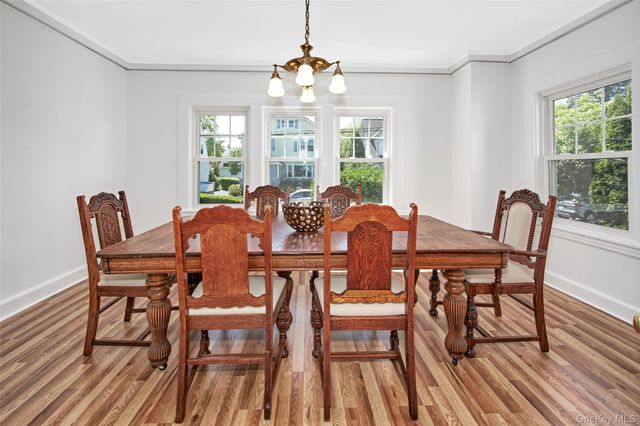 42 Oakwood Avenue, Rye, NY 10580