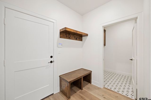 18778 C R 1100, Flint, TX 75762