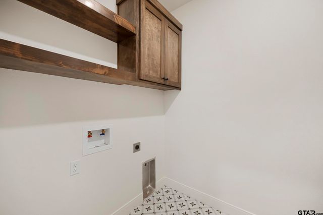 18778 C R 1100, Flint, TX 75762