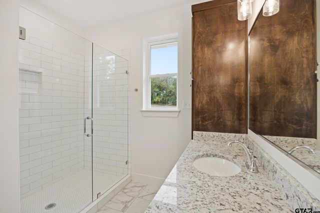 18778 C R 1100, Flint, TX 75762